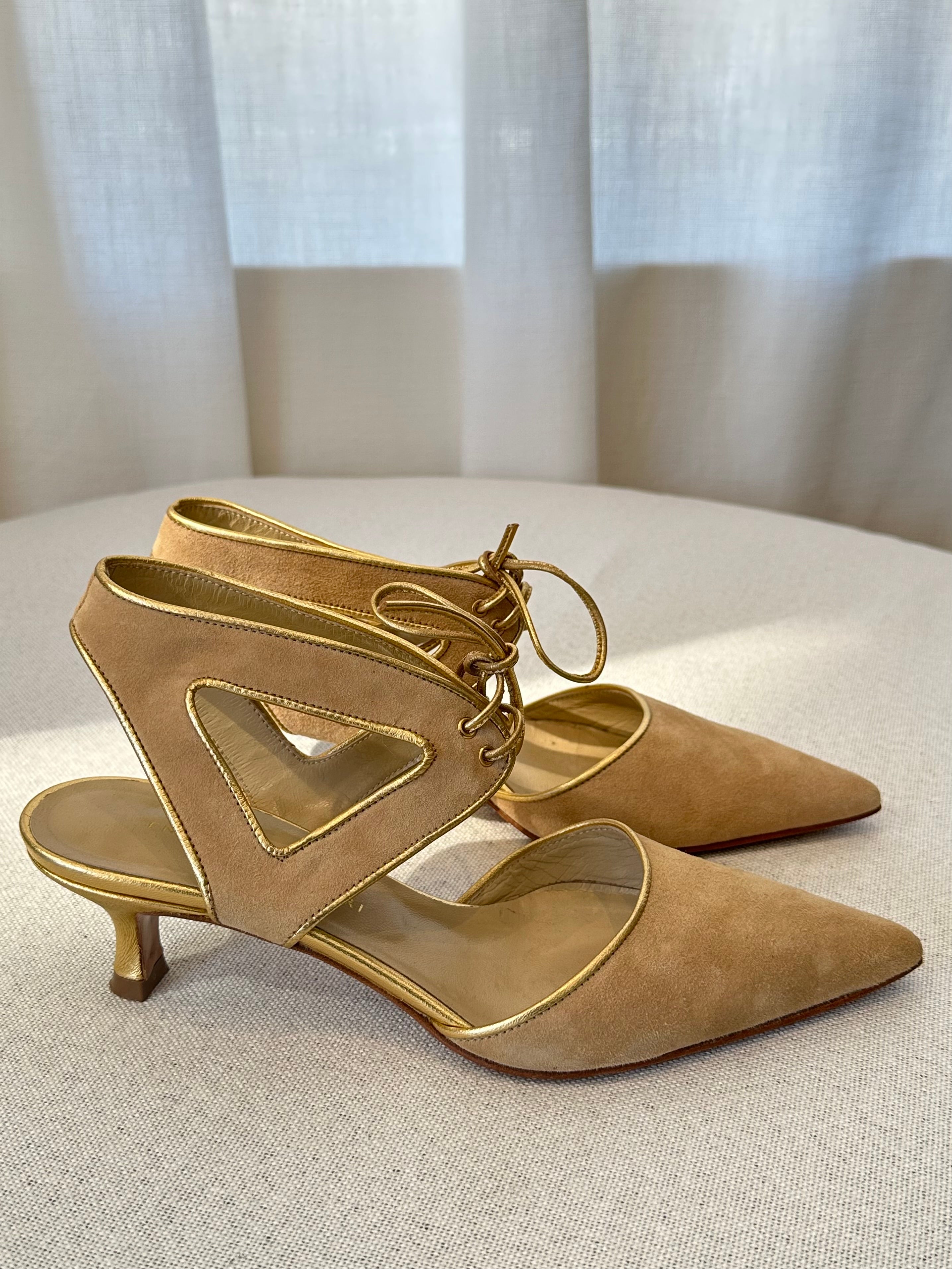 Enrico Antinori Suede Kitten Heels