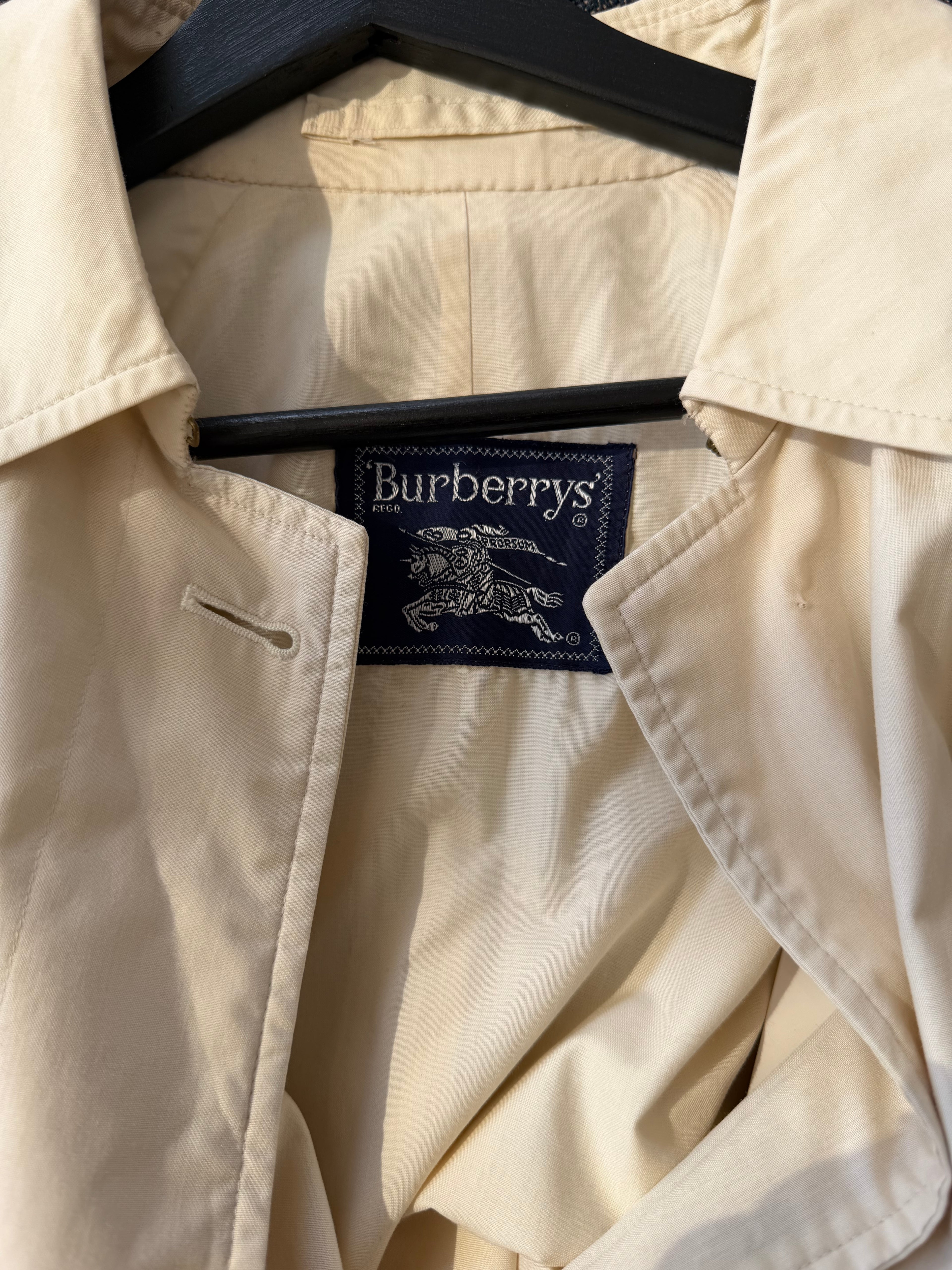 Long Cream Burberry Trench