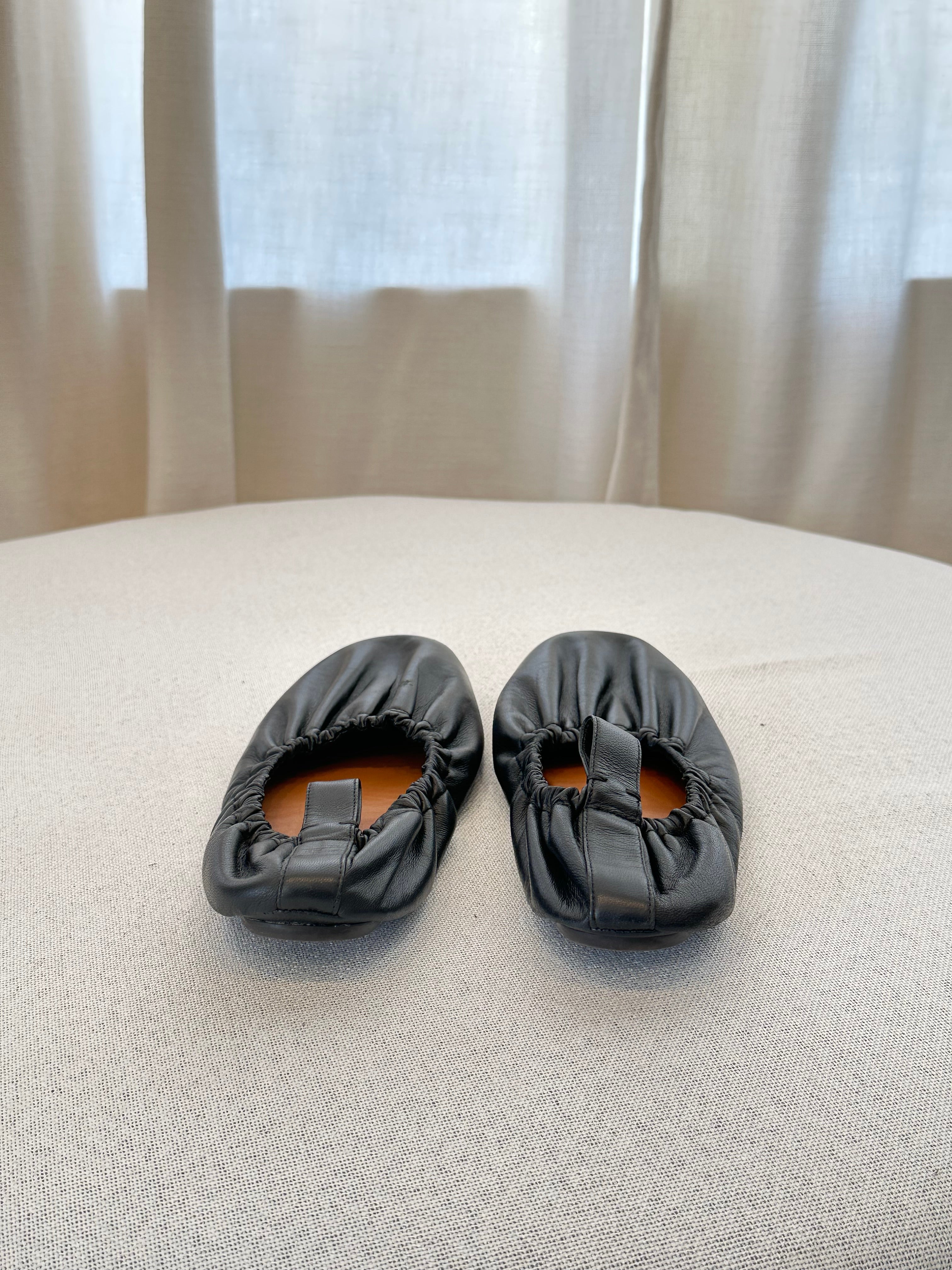 Lafayette 148 Ballet Flats Size 8