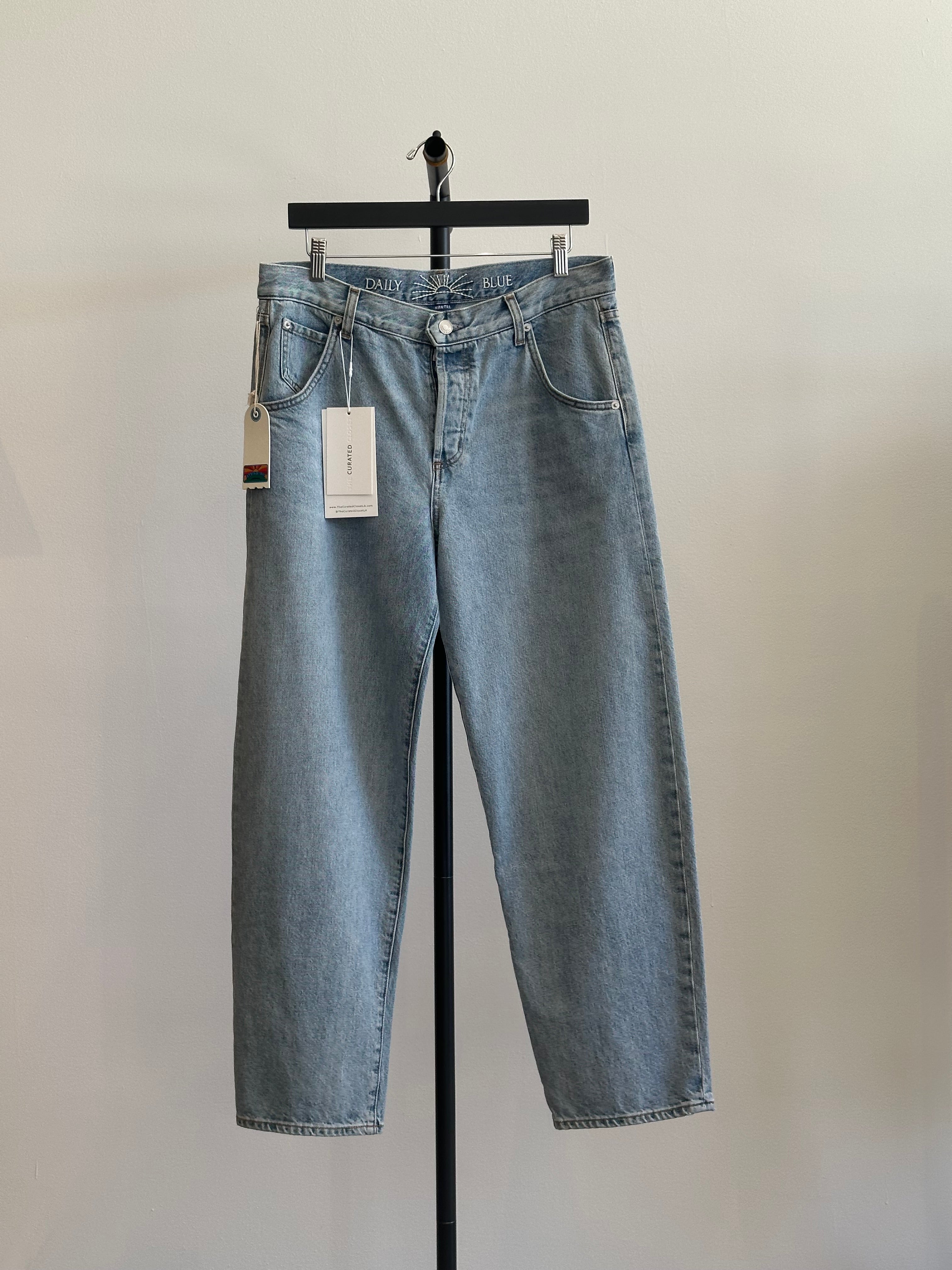 Daily Blue By AG Barrel Jeans, Sz 29