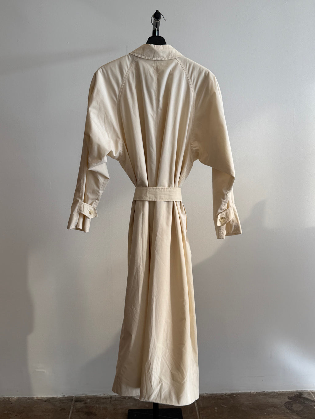 Long Cream Burberry Trench