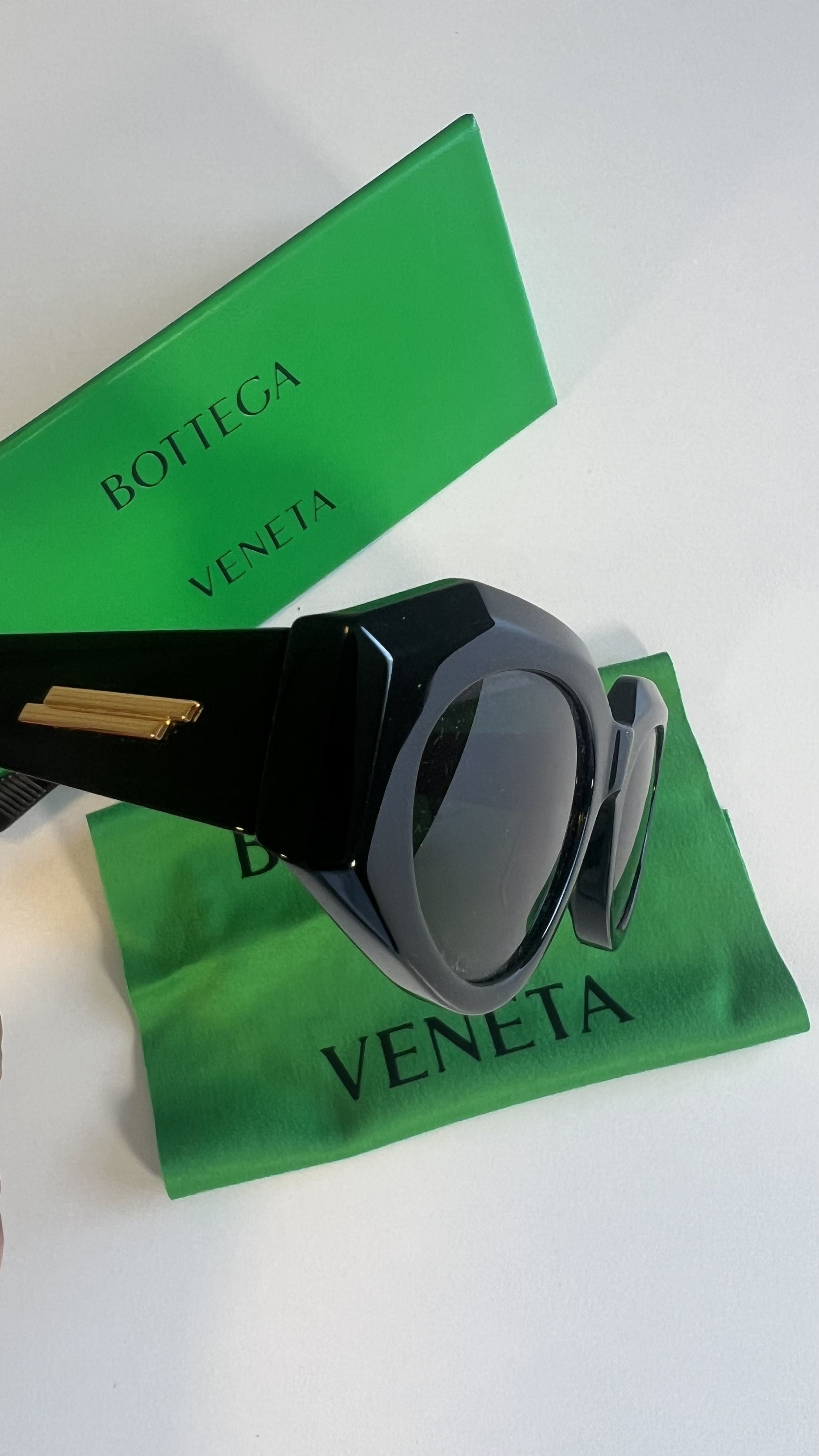 Bottega Veneta Oversized Tinted Sunglasses