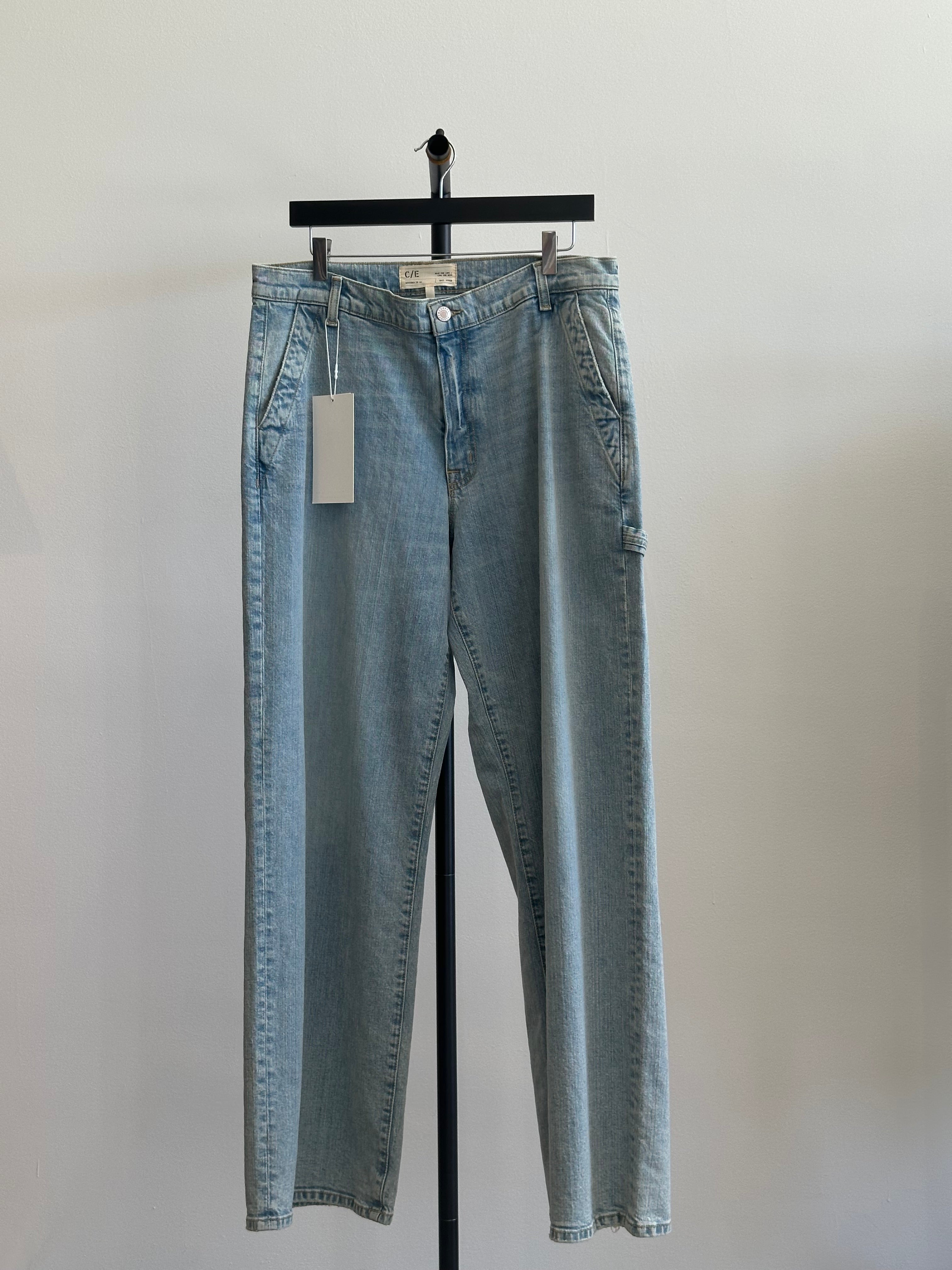Current Elliot, Light Wash Painter Style Jeans, Sz 32