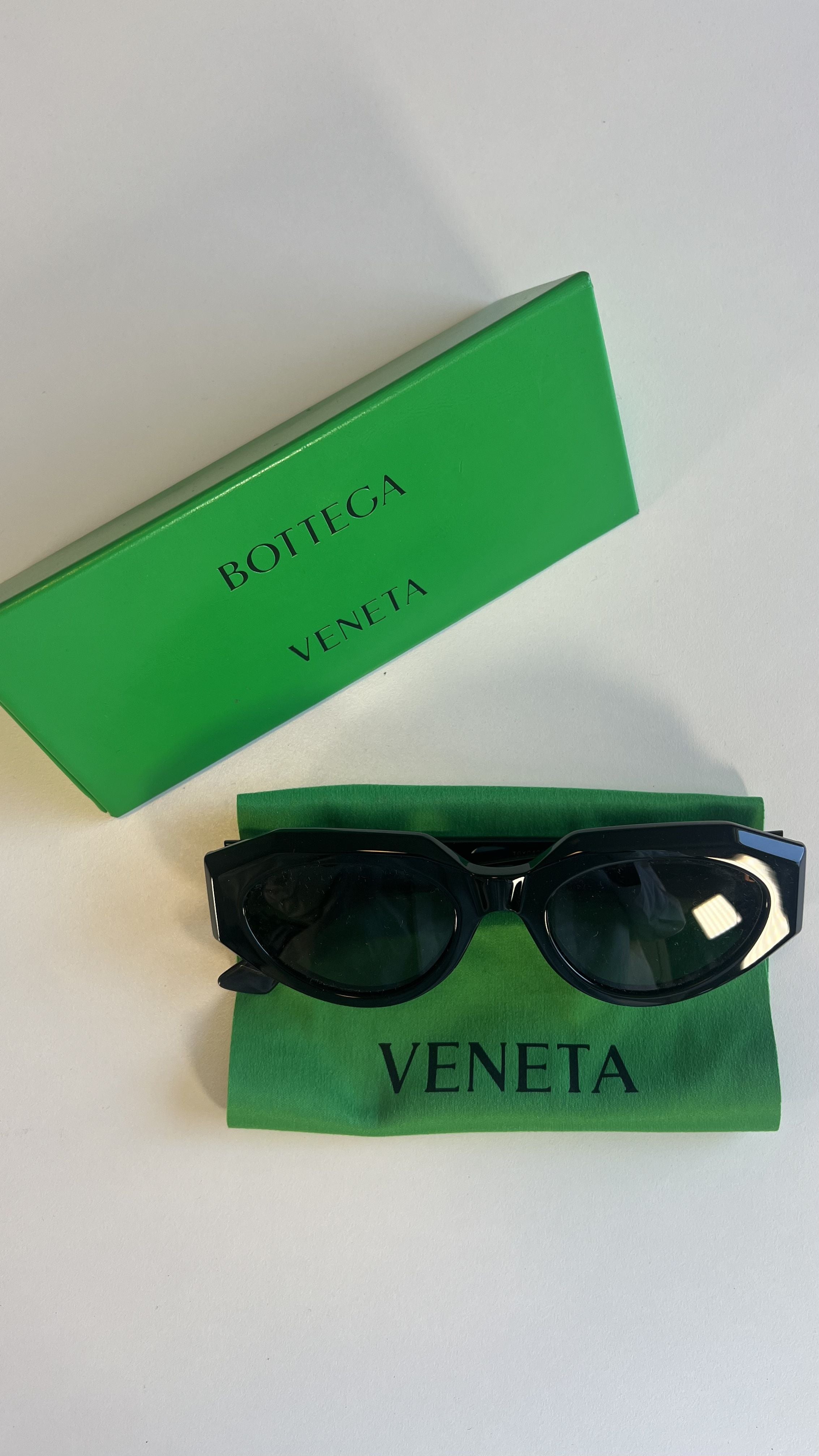 Bottega Veneta Oversized Tinted Sunglasses