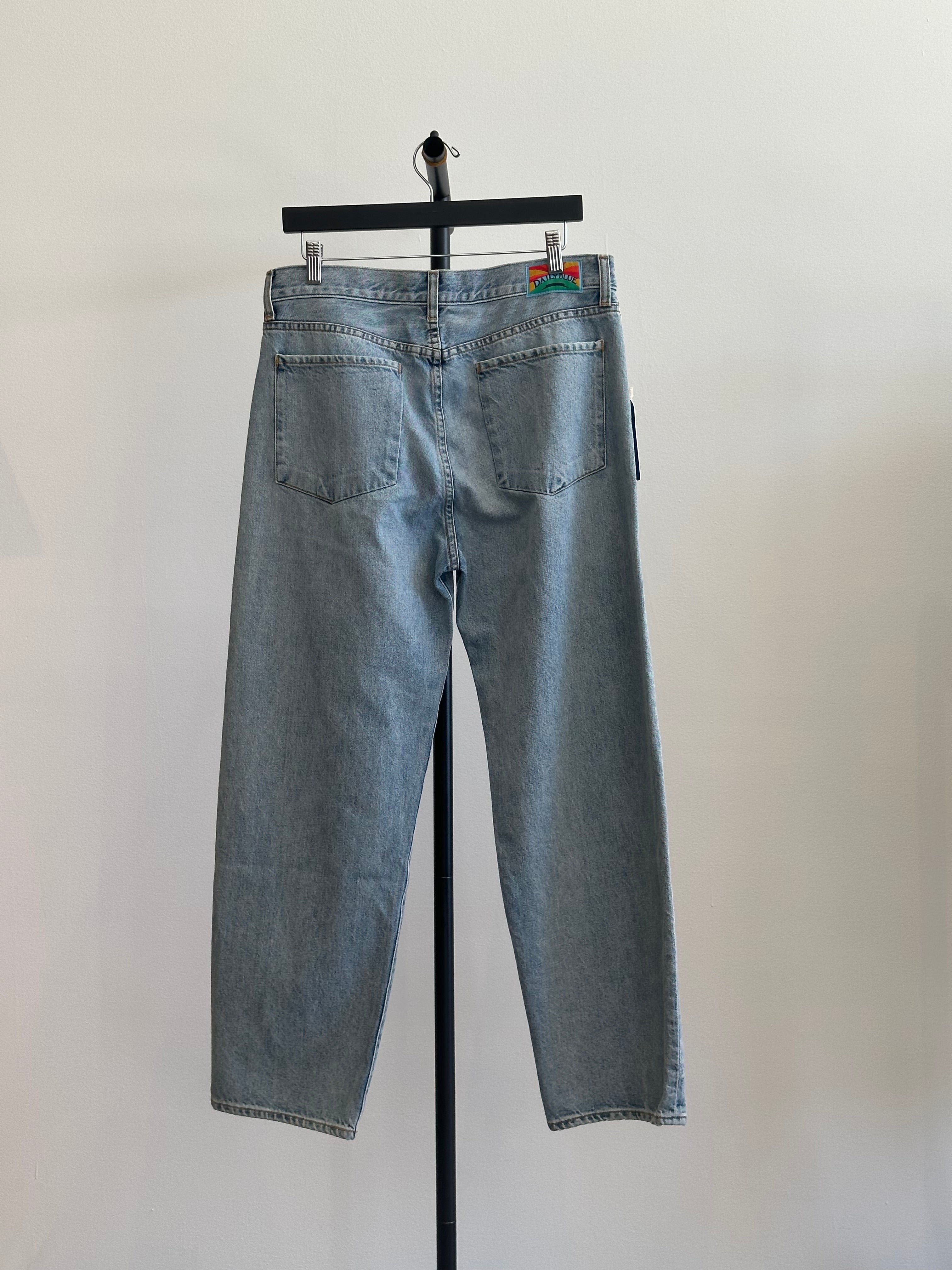 Daily Blue By AG Barrel Jeans, Sz 29