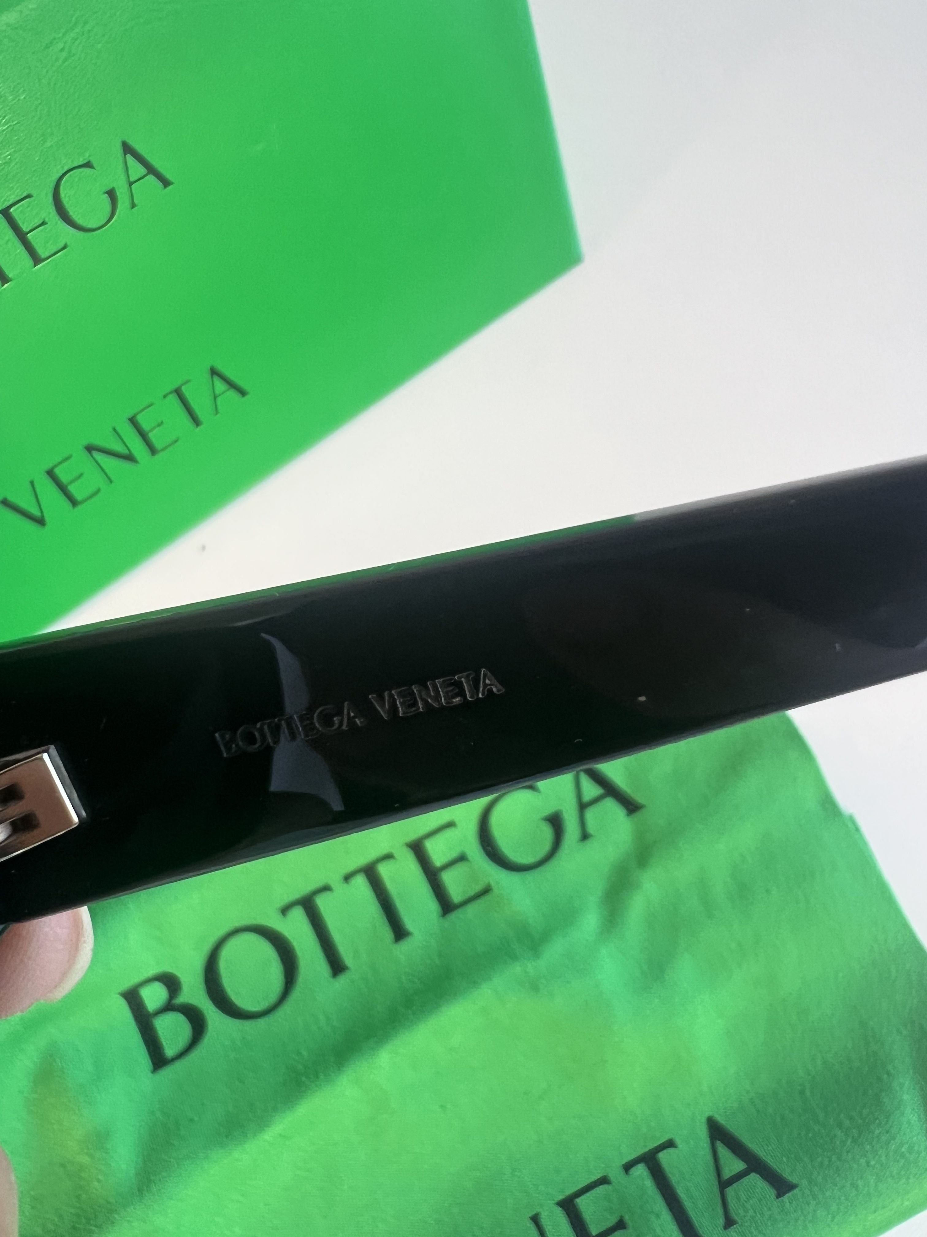 Bottega Veneta Oversized Tinted Sunglasses