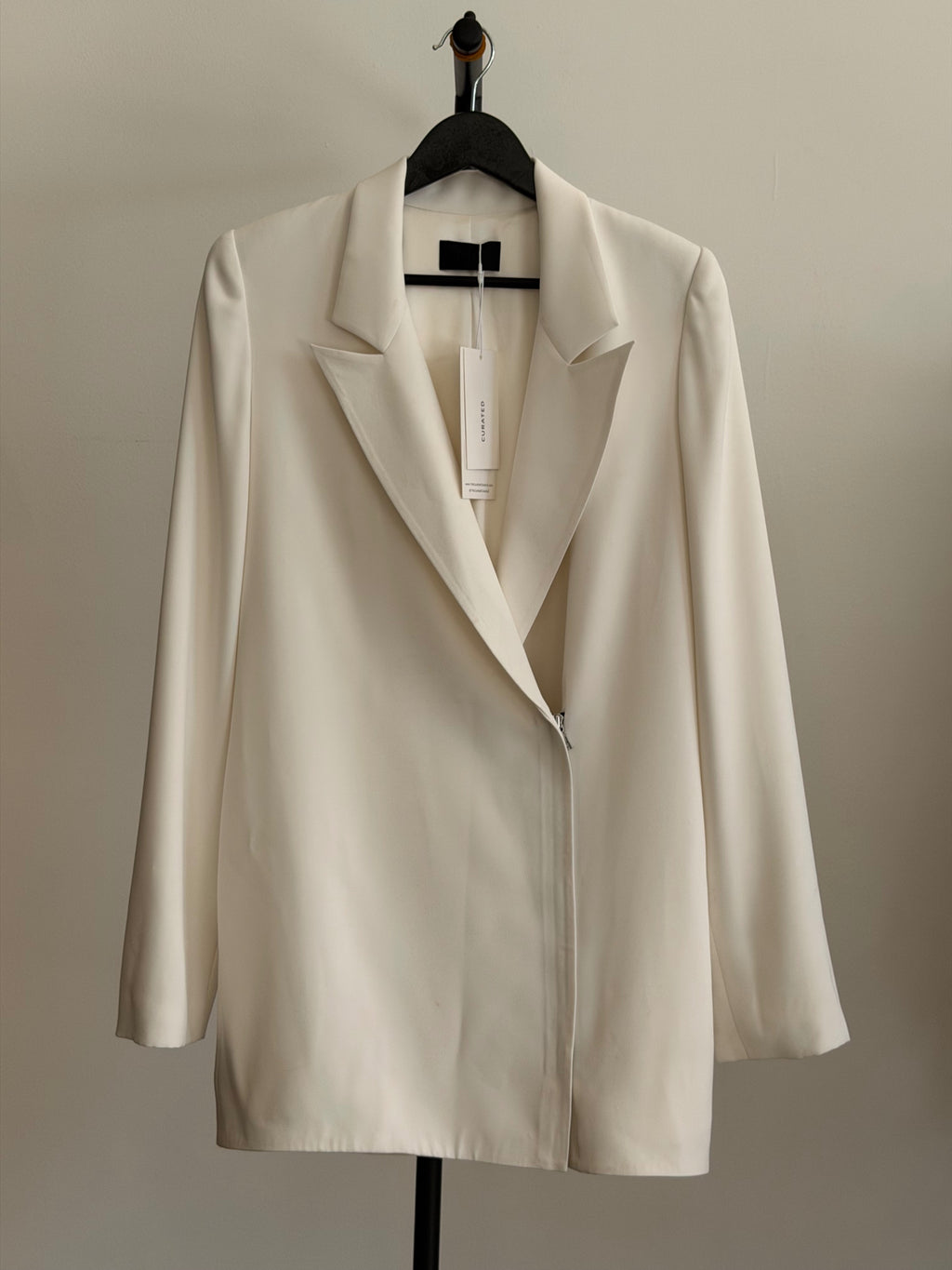 R+A White Blazer