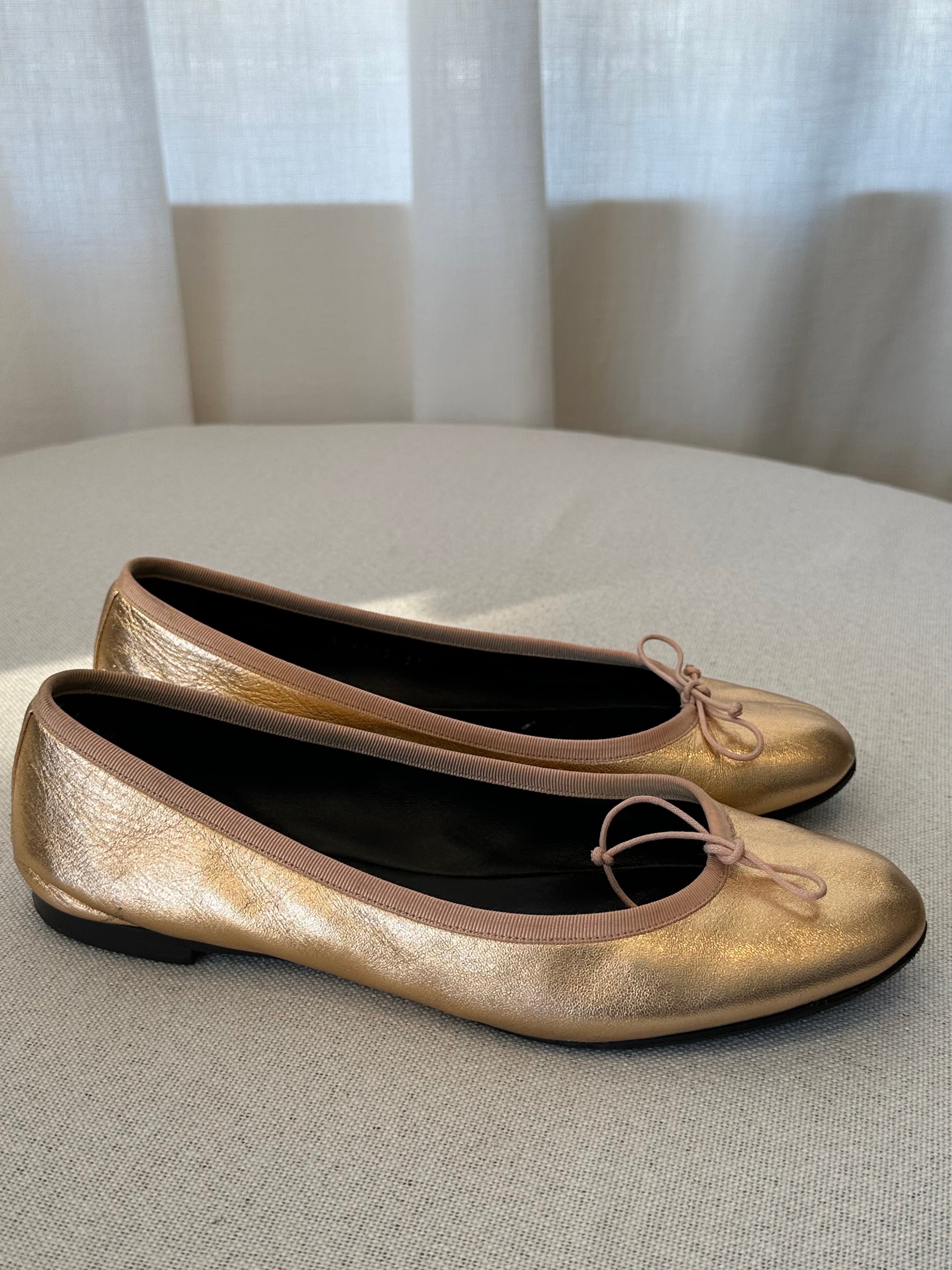 Saint Laurent Ballet Flats, Gold