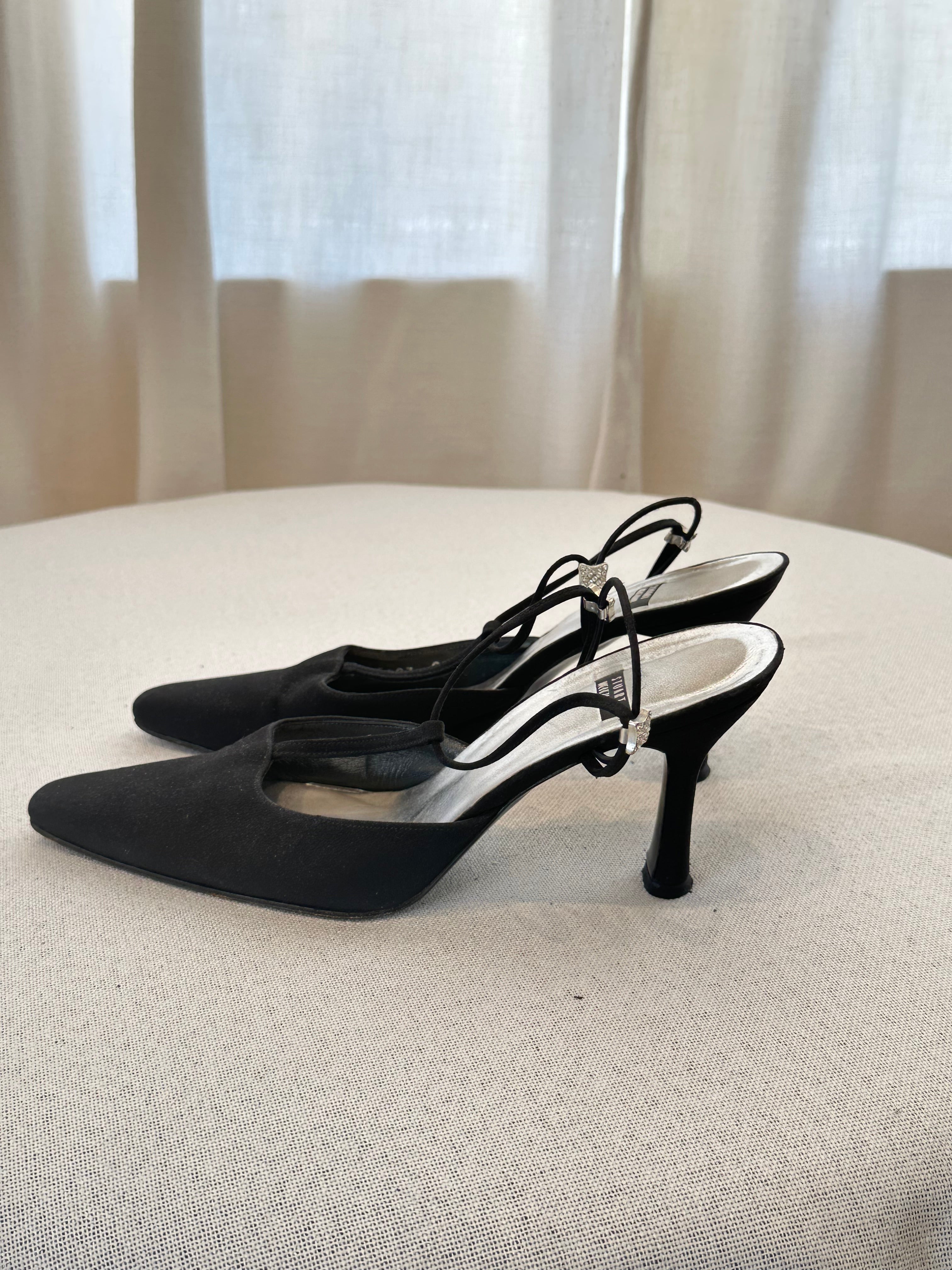 Stuart Weitzman Kitten Pointed Black Heel