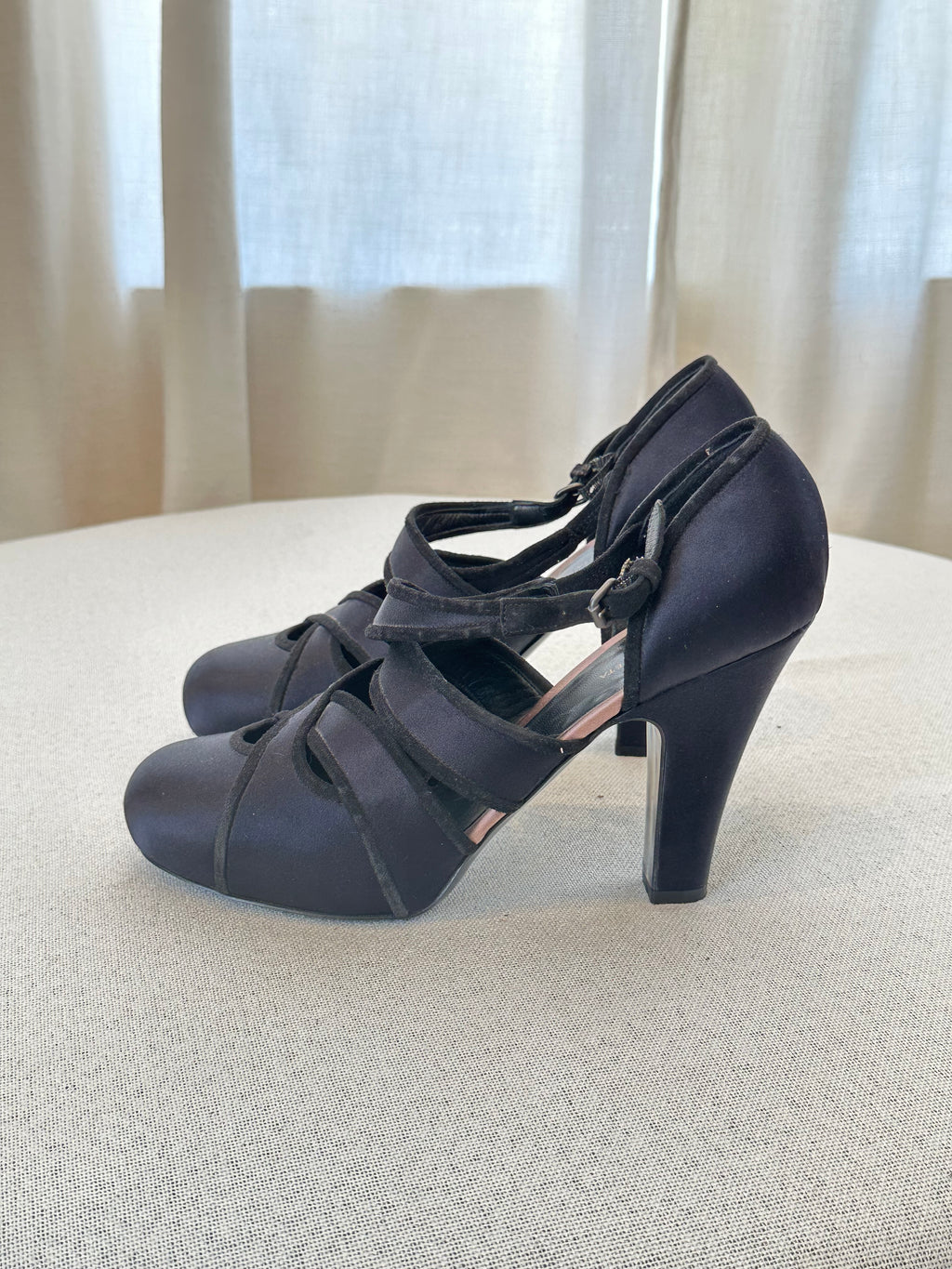 Bottega Veneta Satin D’Orsay Pumps
